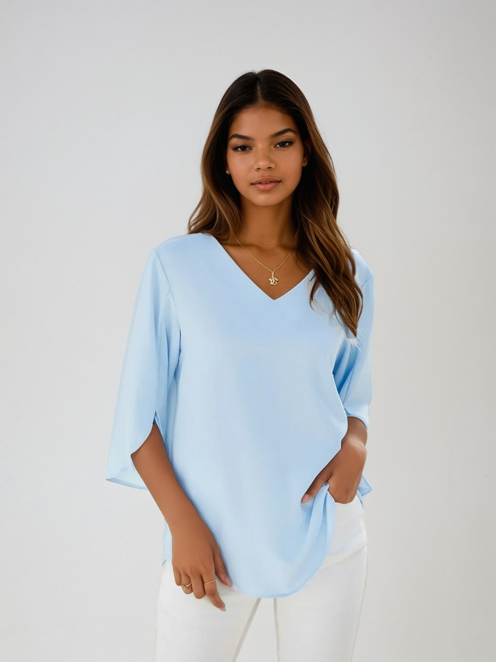 Clara - V-neck blouse