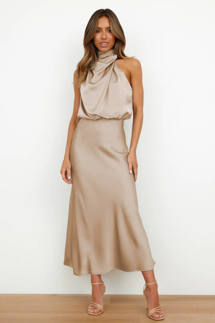 Selena | Elegant flowing satin dress